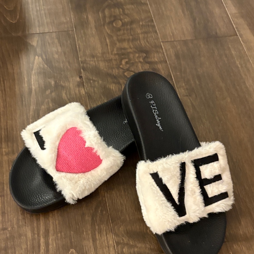 PJ Salvage Black and Cream Fuzzy Slide Sandals